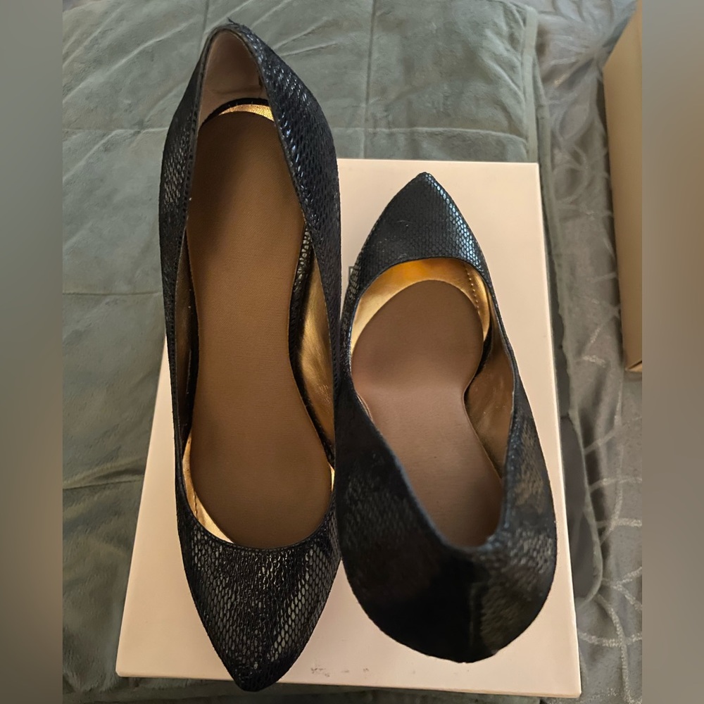 BCBG Generation black snake print pumps. Size 8.5.